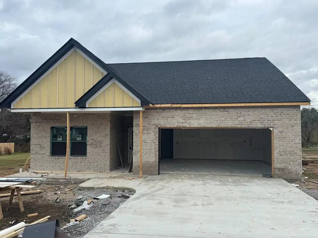 506 Morgan Dr, Smithville, TN 37166 - Image #1