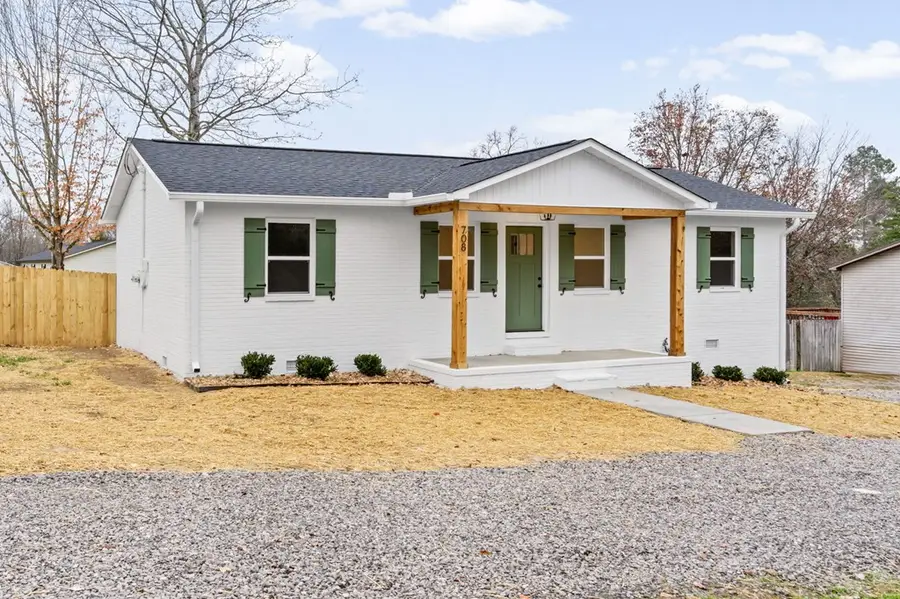 708 Thomas Rd, Cookeville, TN 38501-6757 - Image #2