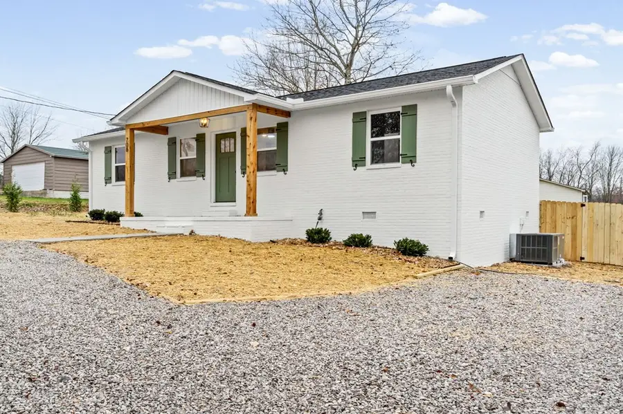 708 Thomas Rd, Cookeville, TN 38501-6757 - Image #3