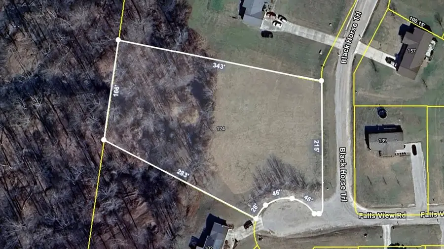 172 Black Horse Dr, Sparta, TN 38583 - Image #2