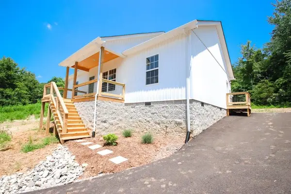 88 River Oaks Drive, SPARTA, TN 38583