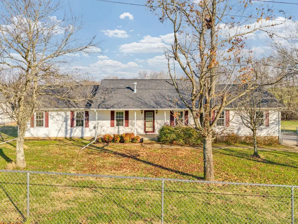 2221 Plunk Whitson Rd, Cookeville, TN 38501 - Image #1