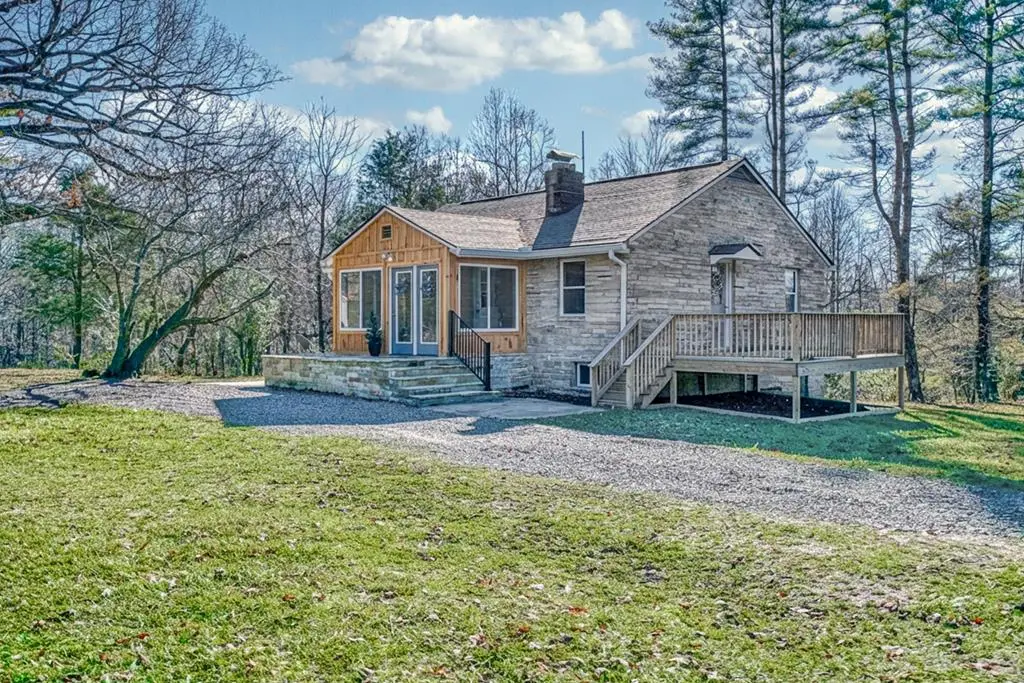 2730 Muddy Pond Road, Monterey, TN 38574 - Image #1