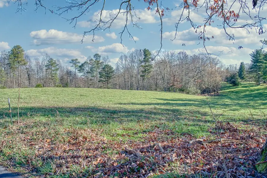 2730 Muddy Pond Road, Monterey, TN 38574 - Image #3