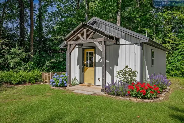 3247 Moodyville Rd, Byrdstown, TN 38549