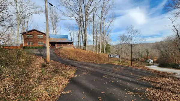 5615 Eastport Rd, ALPINE, TN 58543