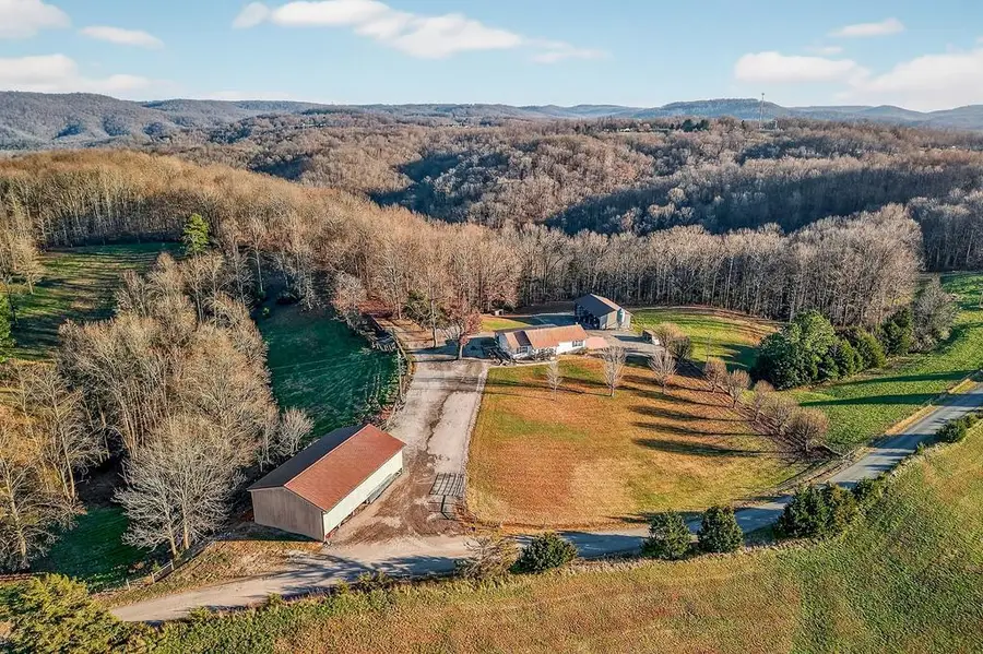 168 Davis Hollow Rd, Hilham, TN 38568 - Image #2