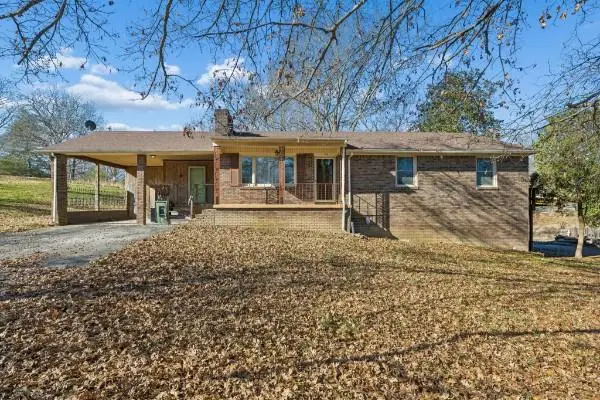 148 Maple St, GORDONSVILLE, TN 38563