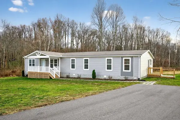 820 Kinniard Road, COOKEVILLE, TN 38506