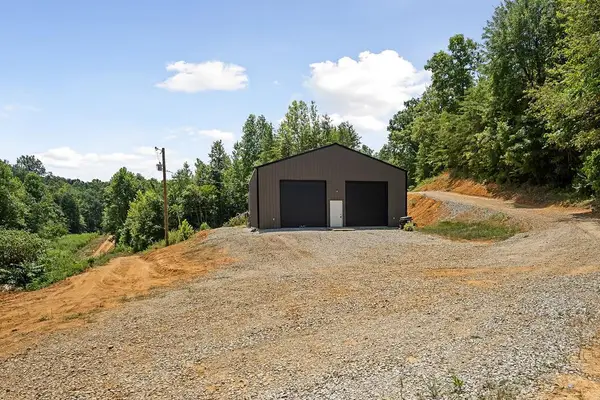 2222 Hilham Hwy., Hilham, TN 38568