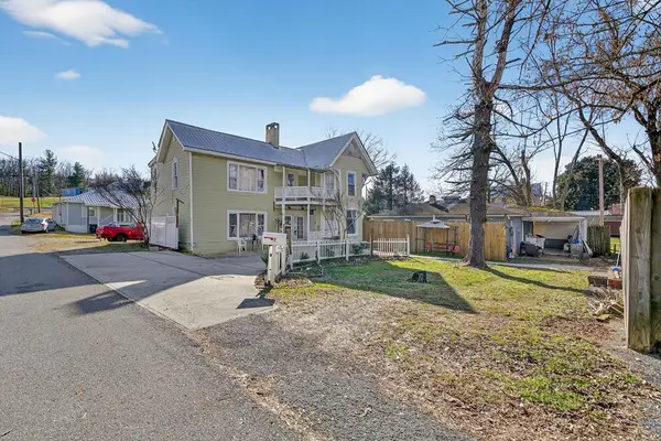 7 Marshall Street, SPARTA, TN 38583