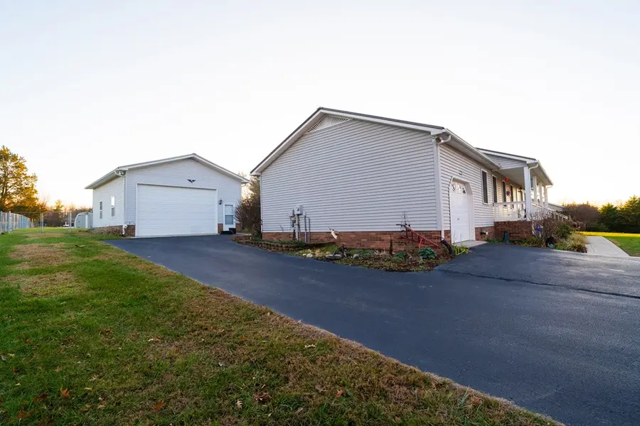 2943 Deerhaven Dr, Cookeville, TN 38506 - Image #3