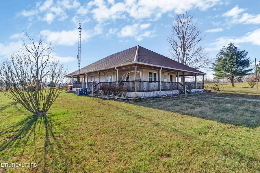 1275 Twin Bridge Rd, Deer Lodge, TN 37726-3510 - #3