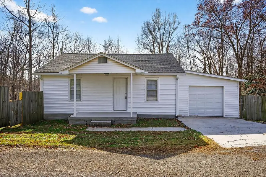 181 Wade Subdivision Ln, Gainesboro, TN 38562 - #2