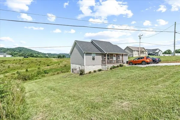 2190 Sullivan Knowles Road, SPARTA, TN 38583