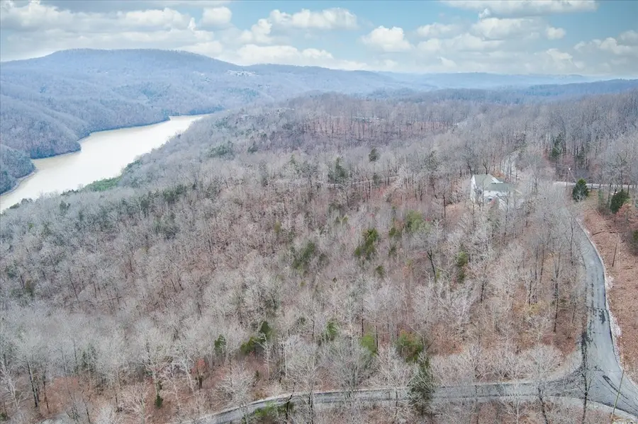 21-23 E Sunset Blvd, Allons, TN 38570 - #3