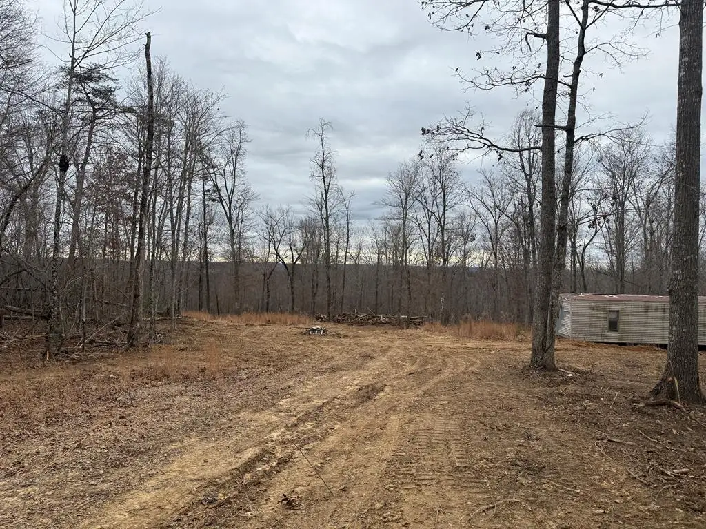 322 Deck Rd, Crossville, TN 38572 - #1