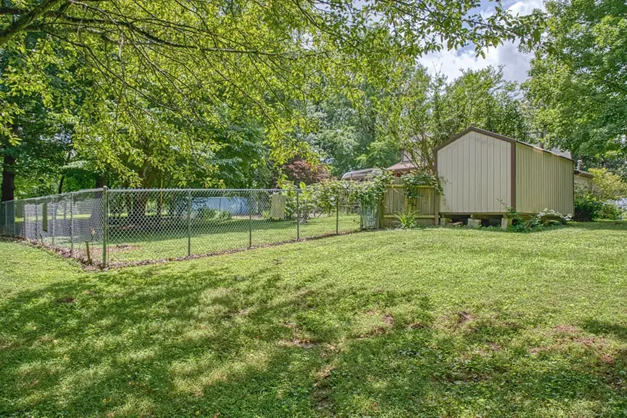 3570 Golden Mountain Rd, Sparta, TN 38583 - Image #3