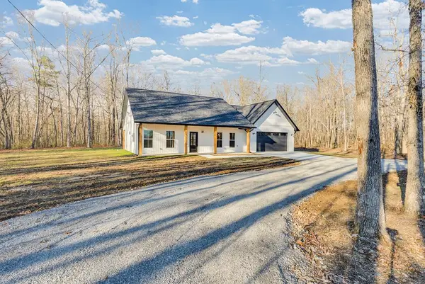 833 Dripping Springs Road, MONTEREY, TN 38574