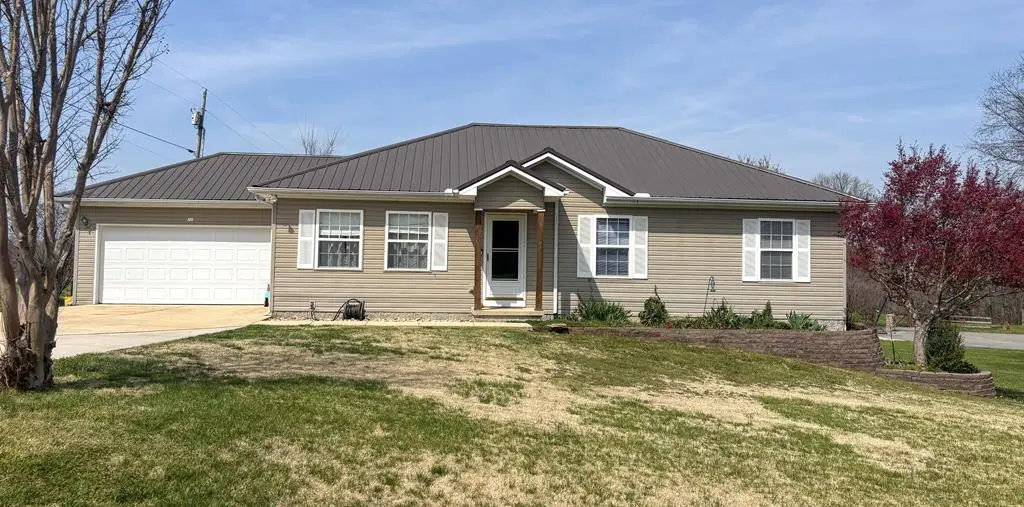 711 Everville Drive, Livingston, TN 38570 - #1