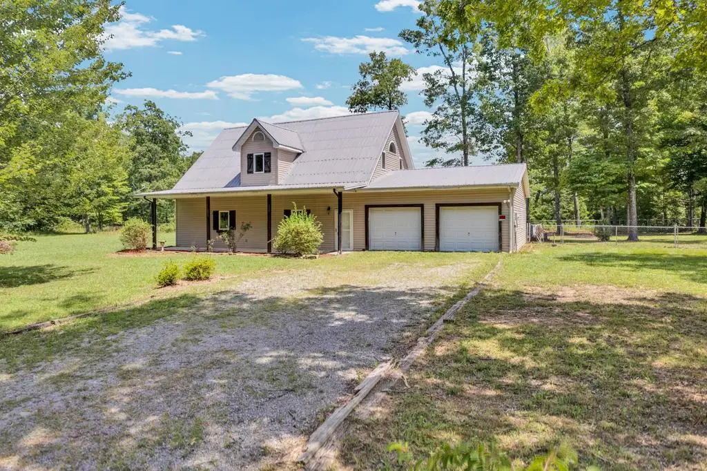656 Caryonah Road, Crossville, TN 38571 - Image #1