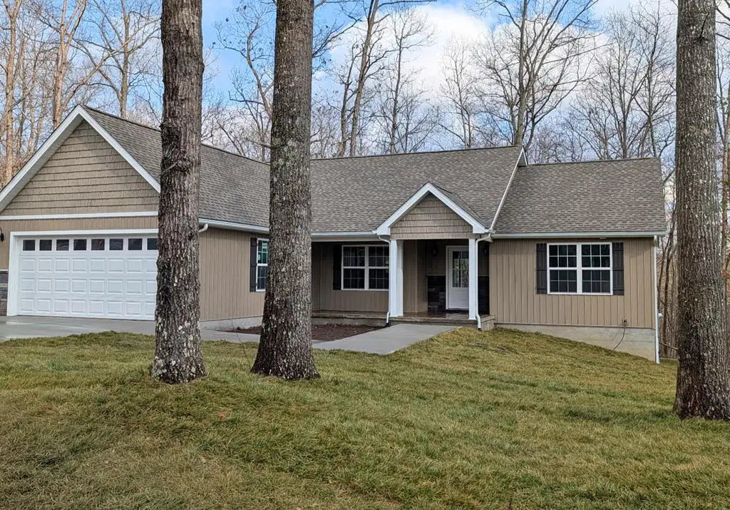 105 Peebles Rd, Crossville, TN 38558 - #1