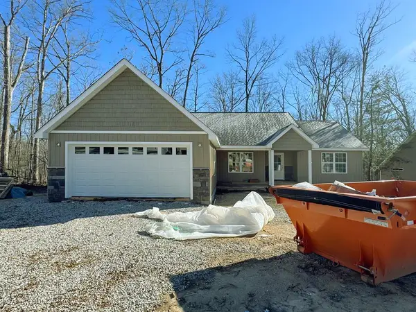 105 Peebles Rd, CROSSVILLE, TN 38558