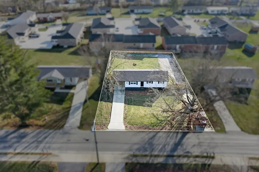 257 Myrtle Ave, Crossville, TN 38555 - #2