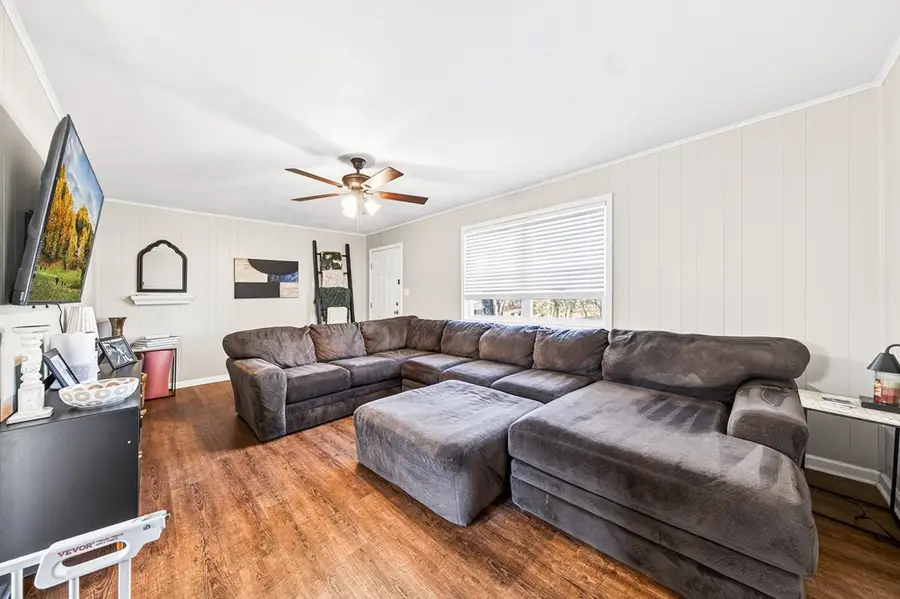 257 Myrtle Ave, Crossville, TN 38555 - #3