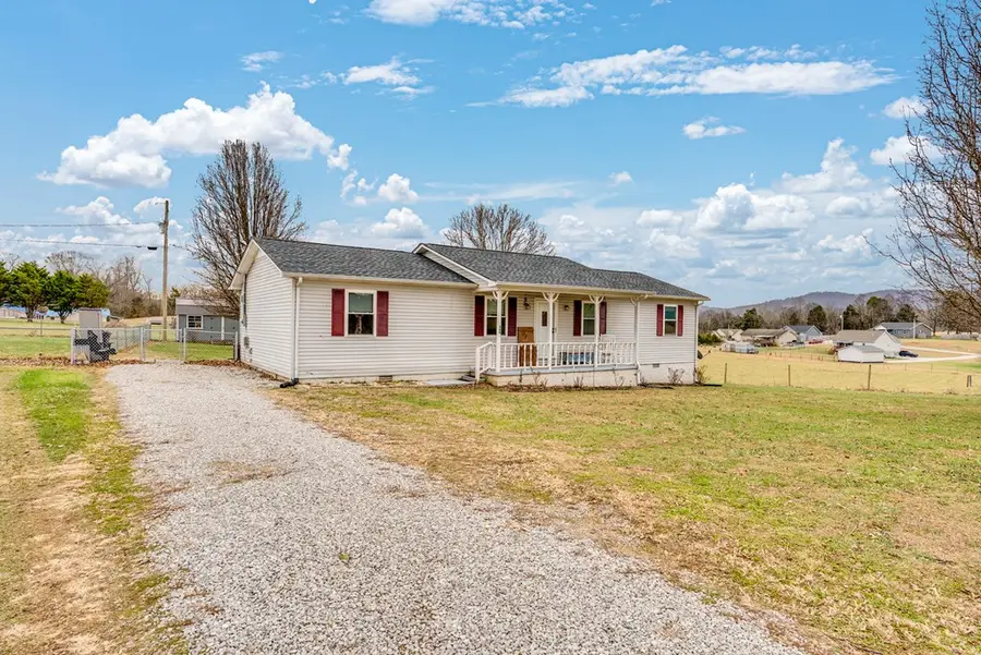 568 Brock Ln, Sparta, TN 38583 - Image #3