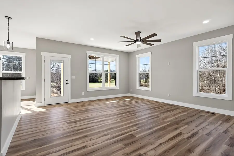 1910 Herbert Garrett Rd, Cookeville, TN 38506 - #3