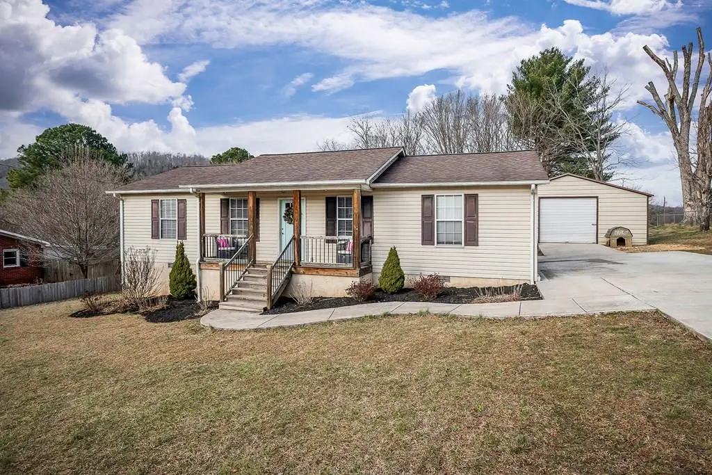 290 Washington St, Sparta, TN 38583 - Image #1