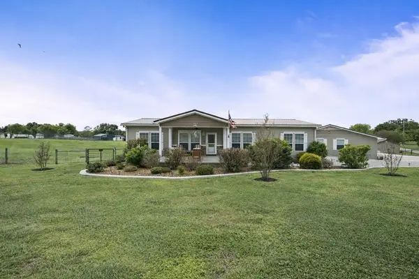 103 Molten Lane, Hilham, TN 38568