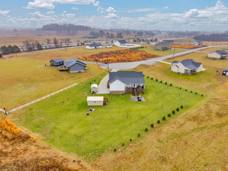 203 Daylily Dr, Sparta, TN 38583 - #3