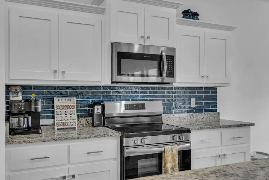 415 Old Morris Rd, McMinnville, TN 37110 - #2