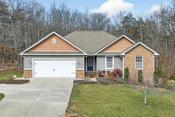 513 Lakeview Drive, CROSSVILLE, TN 38558