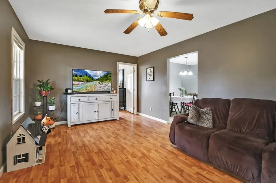 660 E Rocky Quarry Rd, Clarkrange, TN 38553 - #2