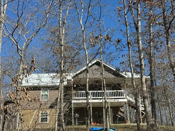 1225 Louvaine Rd, Jamestown, TN 38556