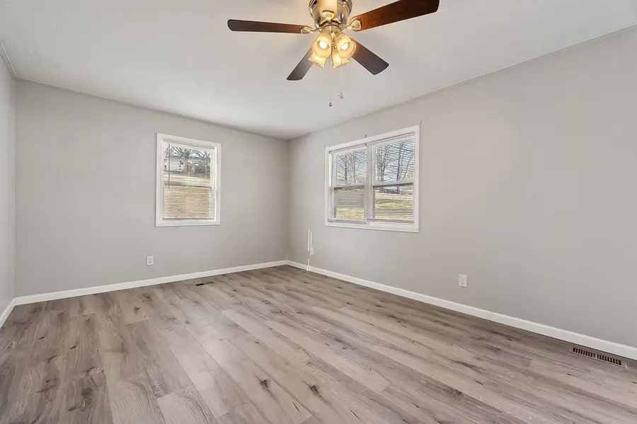 1008 Asberry Dr., Byrdstown, TN 38549 - #3