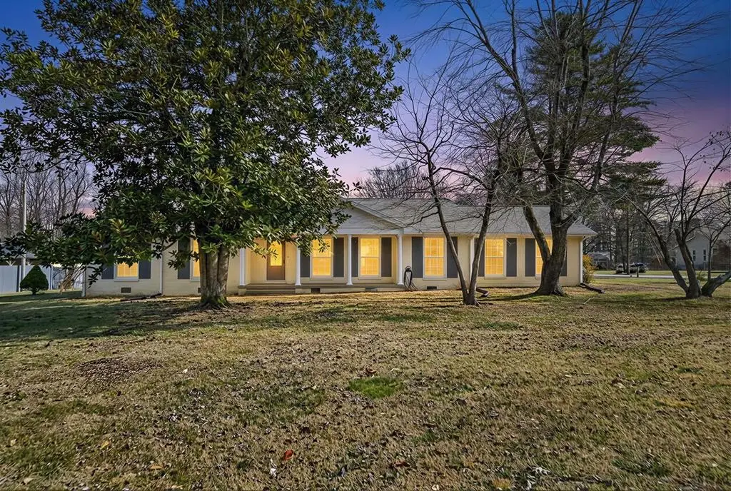 772 West Oak Dr, Cookeville, TN 38501 - #1