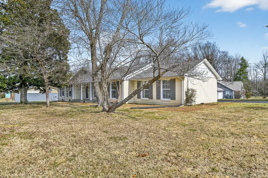 772 West Oak Dr, Cookeville, TN 38501 - #2