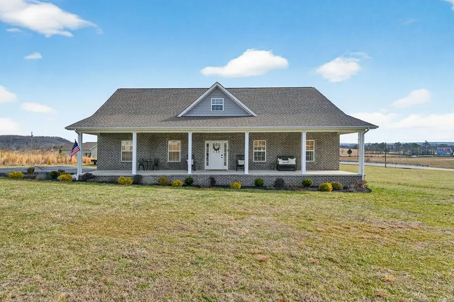 120 Daylily Dr, Sparta, TN 38583 - #2