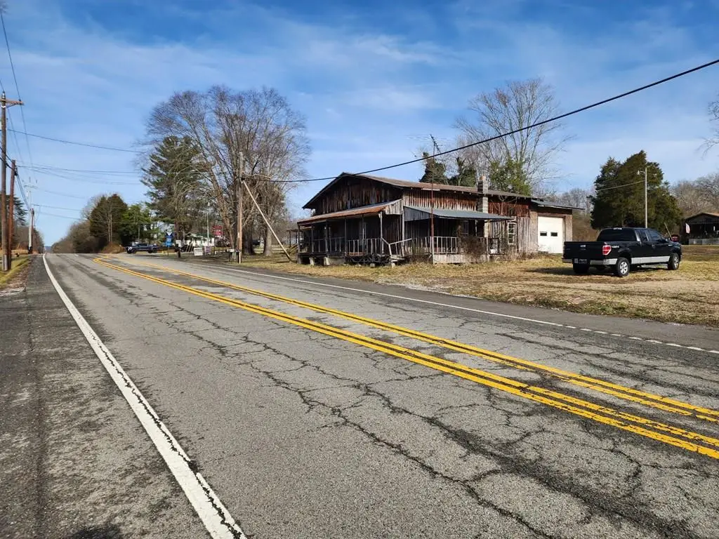 18939 Hwy 70 E, Rockwood, TN 37854 - #1