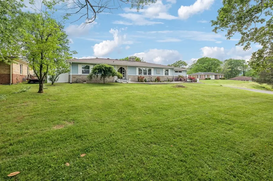 604 College Ave E, Carthage, TN 37030 - #3