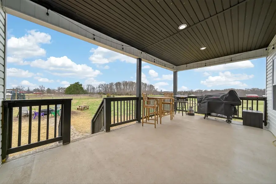 652 Clog Valley Drive, Sparta, TN 38583 - #2