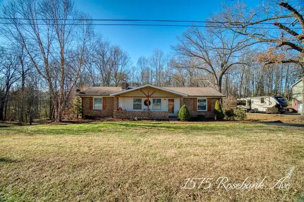 1575 Rosebank Ave, COOKEVILLE, TN 38506