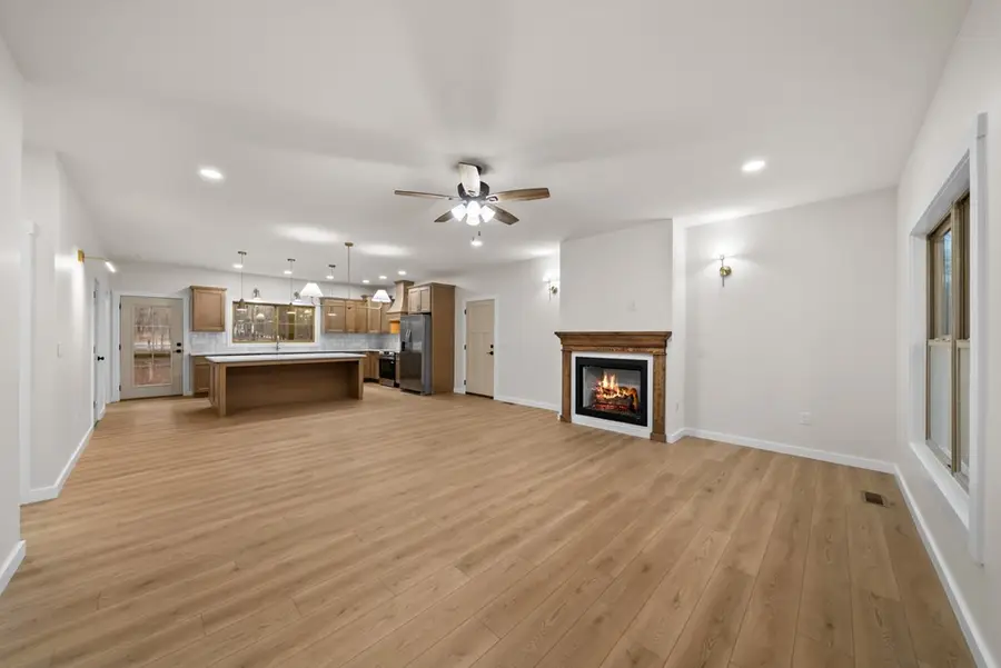 7058 Topez Dr, Crossville, TN 38572 - #3