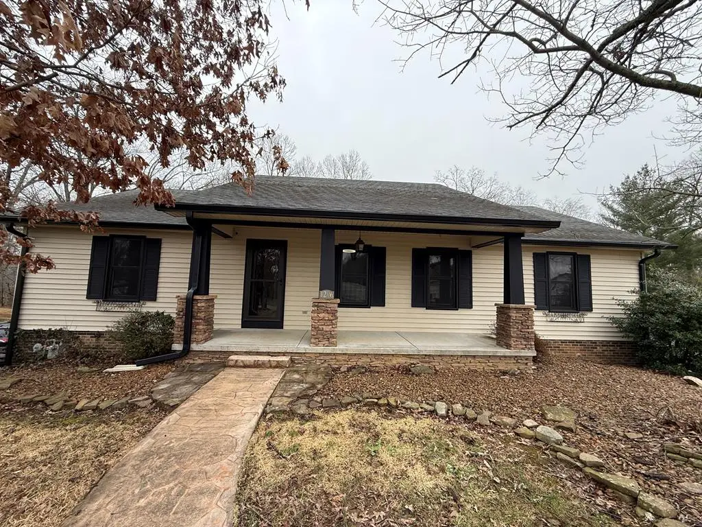 1206 Belmont Dr, Cookeville, TN 38506 - #1