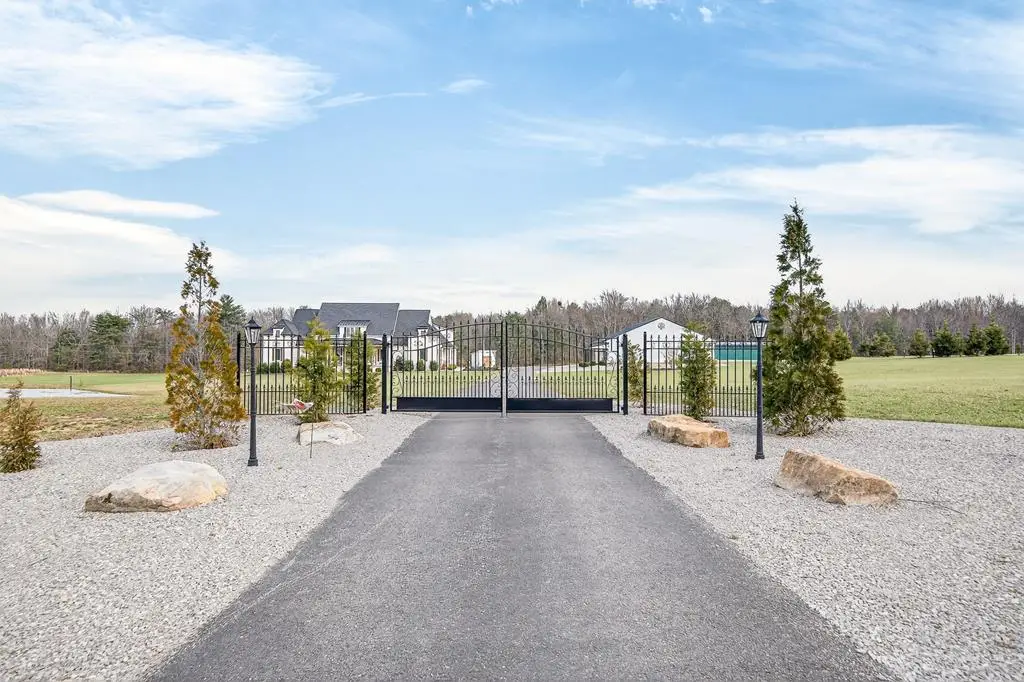 1451 N Les Franklin Rd, Jamestown, TN 38556-5776 - #1