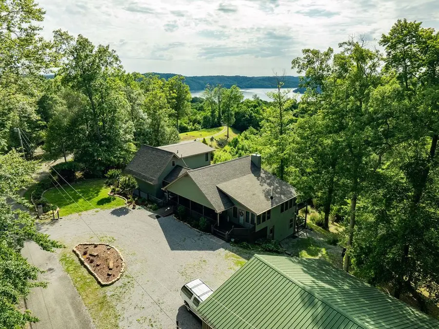 4550 Southgate Road, Byrdstown, TN 38549 - #2